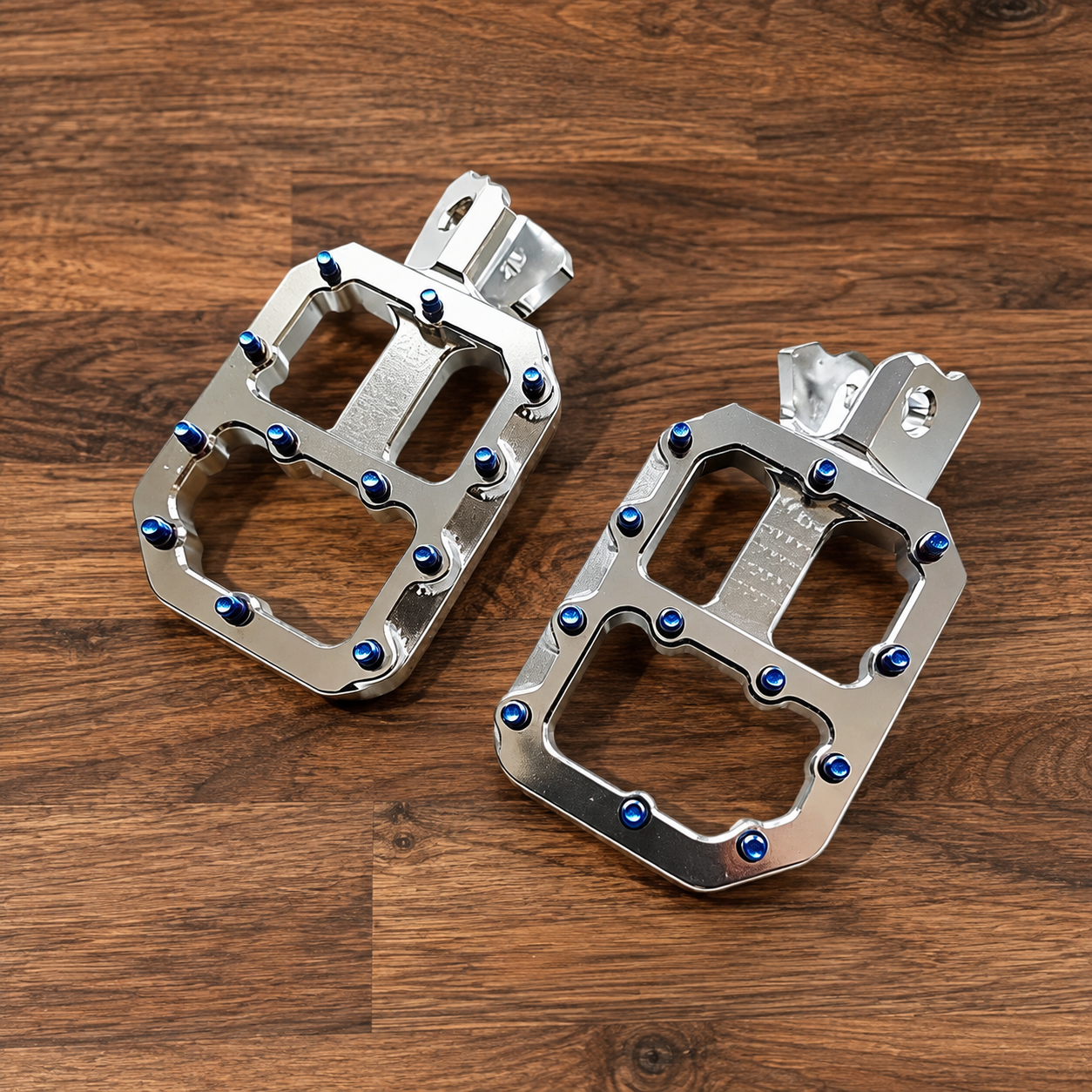 Ultrawide Lbx E-Moto Pegs